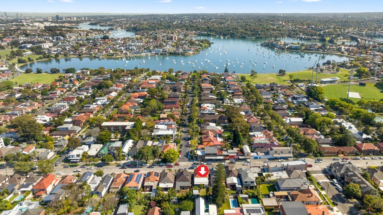 4 Bedroom House 500M To Drummoyne Bay Run Sydney Exterior photo